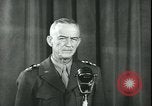 Immagine di Generale Courtney H Hodges United States USA, 1945, secondo 29 filmato di repertorio 65675058759