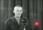 Immagine di Generale Courtney H Hodges United States USA, 1945, secondo 38 filmato di repertorio 65675058759