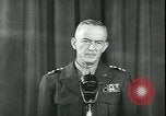 Immagine di Generale Courtney H Hodges United States USA, 1945, secondo 49 filmato di repertorio 65675058759