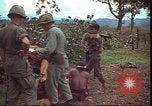 Image le Viet Cong suspects Pleiku Sud Vietnam, 1966, de la seconde 7 séquences d'archives historiques vidéo 65675058782