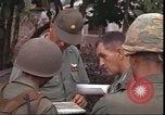 Image le Viet Cong suspects Pleiku Sud Vietnam, 1966, de la seconde 30 séquences d'archives historiques vidéo 65675058782