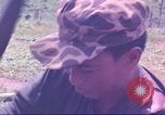 Standbild Special Forces South Vietnam, 1963, aus Sekunde 42 historischem Filmmaterial Videoclip 65675058790