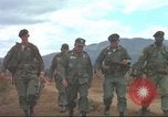 Standbild vietnamesischen Dorfbewohner Vietnam, 1965, aus Sekunde 4 historischem Filmmaterial Videoclip 65675058792