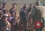 Standbild vietnamesischen Dorfbewohner Vietnam, 1965, aus Sekunde 20 historischem Filmmaterial Videoclip 65675058792