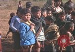 Standbild vietnamesischen Dorfbewohner Vietnam, 1965, aus Sekunde 26 historischem Filmmaterial Videoclip 65675058792