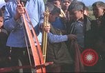 Standbild vietnamesischen Dorfbewohner Vietnam, 1965, aus Sekunde 40 historischem Filmmaterial Videoclip 65675058792