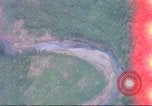 Standbild USA UH-1B Hubschrauber Vietnam, 1965, aus Sekunde 7 historischem Filmmaterial Videoclip 65675058793
