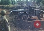Standbild USA CV-2 Caribou Flugzeug Vietnam, 1966, aus Sekunde 61 historischem Filmmaterial Videoclip 65675058798
