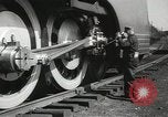 Standbild New York Central Quecksilber Lokomotive entworfen von Henry Dreyfuss Harmon New York USA, 1936, aus Sekunde 6 historischem Filmmaterial Videoclip 65675058804