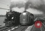 Standbild New York Central Quecksilber Lokomotive entworfen von Henry Dreyfuss Harmon New York USA, 1936, aus Sekunde 24 historischem Filmmaterial Videoclip 65675058804
