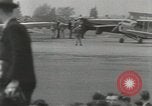 Standbild Amy Mollison Croydon London England, 1936, aus Sekunde 22 historischem Filmmaterial Videoclip 65675058805