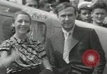 Standbild Amy Mollison Croydon London England, 1936, aus Sekunde 36 historischem Filmmaterial Videoclip 65675058805