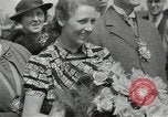 Standbild Amy Mollison Croydon London England, 1936, aus Sekunde 40 historischem Filmmaterial Videoclip 65675058805