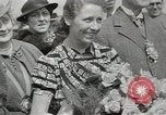Standbild Amy Mollison Croydon London England, 1936, aus Sekunde 41 historischem Filmmaterial Videoclip 65675058805