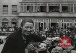Standbild Amy Mollison Croydon London England, 1936, aus Sekunde 48 historischem Filmmaterial Videoclip 65675058805