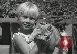 Standbild Haustiere Berkeley California USA, 1936, aus Sekunde 42 historischem Filmmaterial Videoclip 65675058806