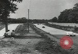 Standbild Formel Eins Auto Club Grand Prix Montlhéry Frankreich, 1936, aus Sekunde 31 historischem Filmmaterial Videoclip 65675058812