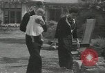 Standbild Prince Edward London England Vereinigtes Königreich, 1936, aus Sekunde 15 historischem Filmmaterial Videoclip 65675058813