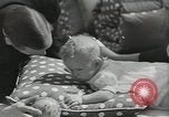 Standbild Prince Edward London England Vereinigtes Königreich, 1936, aus Sekunde 20 historischem Filmmaterial Videoclip 65675058813