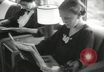 Standbild New York Central Merkur Zug und Lokomotive Chicago Illinois USA, 1936, aus Sekunde 23 historischem Filmmaterial Videoclip 65675058818