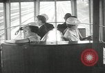 Standbild New York Central Merkur Zug und Lokomotive Chicago Illinois USA, 1936, aus Sekunde 27 historischem Filmmaterial Videoclip 65675058818