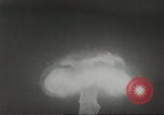 Standbild Atom Bomb Explosion Nevada United States USA, 1957, aus Sekunde 46 historischem Filmmaterial Videoclip 65675058822