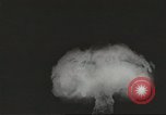 Standbild Atom Bomb Explosion Nevada United States USA, 1957, aus Sekunde 53 historischem Filmmaterial Videoclip 65675058822
