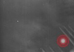 Standbild alliierte Invasion Konvoi unterwegs auf D-Day Normandie Frankreich, 1944, aus Sekunde 24 historischem Filmmaterial Videoclip 65675058845