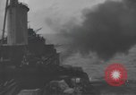 Standbild alliierte Invasion Konvoi unterwegs auf D-Day Normandie Frankreich, 1944, aus Sekunde 27 historischem Filmmaterial Videoclip 65675058845