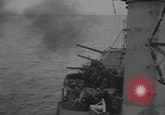 Standbild alliierte Invasion Konvoi unterwegs auf D-Day Normandie Frankreich, 1944, aus Sekunde 35 historischem Filmmaterial Videoclip 65675058845