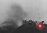 Standbild Allied Forces in amphibischen Landungen auf D-Day in Zweiten Weltkrieg Normandie Frankreich, 1944, aus Sekunde 11 historischem Filmmaterial Videoclip 65675058847
