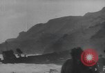Standbild Allied Forces in amphibischen Landungen auf D-Day in Zweiten Weltkrieg Normandie Frankreich, 1944, aus Sekunde 17 historischem Filmmaterial Videoclip 65675058847
