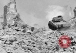 Standbild Re-enactment von Infanteristen des 24 Neuseeland Bataillon Italien, 1944, aus Sekunde 12 historischem Filmmaterial Videoclip 65675058848