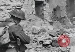 Standbild Re-enactment von Infanteristen des 24 Neuseeland Bataillon Italien, 1944, aus Sekunde 48 historischem Filmmaterial Videoclip 65675058848