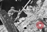 Standbild Re-enactment von Infanteristen des 24 Neuseeland Bataillon Italien, 1944, aus Sekunde 60 historischem Filmmaterial Videoclip 65675058848