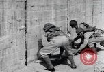 Standbild Wand Gebühren United States USA, 1944, aus Sekunde 12 historischem Filmmaterial Videoclip 65675058850