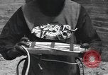 Image Hagensen pack charges de démolition Florida United States USA, 1945, de la seconde 17 séquences d'archives historiques vidéo 65675058859