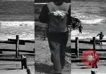 Image Hagensen pack charges de démolition Florida United States USA, 1945, de la seconde 21 séquences d'archives historiques vidéo 65675058859