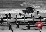 Image Hagensen pack charges de démolition Florida United States USA, 1945, de la seconde 24 séquences d'archives historiques vidéo 65675058859