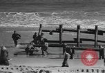 Image Hagensen pack charges de démolition Florida United States USA, 1945, de la seconde 28 séquences d'archives historiques vidéo 65675058859