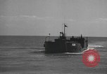 Image flottant bouteur du réservoir Florida United States USA, 1945, de la seconde 12 séquences d'archives historiques vidéo 65675058860