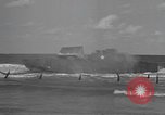 Image flottant bouteur du réservoir Florida United States USA, 1945, de la seconde 51 séquences d'archives historiques vidéo 65675058860