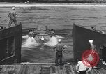 Image débarquement suivi du véhicule Florida United States USA, 1945, de la seconde 16 séquences d'archives historiques vidéo 65675058861