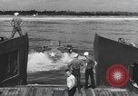 Image débarquement suivi du véhicule Florida United States USA, 1945, de la seconde 19 séquences d'archives historiques vidéo 65675058861