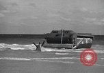 Image débarquement suivi du véhicule Florida United States USA, 1945, de la seconde 49 séquences d'archives historiques vidéo 65675058861