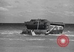 Image débarquement suivi du véhicule Florida United States USA, 1945, de la seconde 54 séquences d'archives historiques vidéo 65675058861