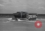 Image débarquement suivi du véhicule Florida United States USA, 1945, de la seconde 59 séquences d'archives historiques vidéo 65675058861