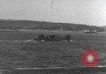 Image les troupes des États-Unis train pour assaut amphibie Devon Angleterre, 1943, de la seconde 19 séquences d'archives historiques vidéo 65675058867