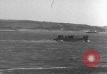 Image les troupes des États-Unis train pour assaut amphibie Devon Angleterre, 1943, de la seconde 23 séquences d'archives historiques vidéo 65675058867