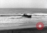 Standbild Sherman Tank Devon England, 1943, aus Sekunde 4 historischem Filmmaterial Videoclip 65675058869